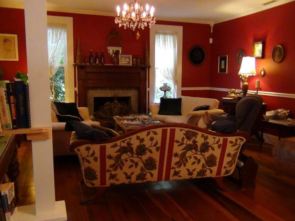 Buffalo Tavern Bed And Breakfast เวสต์เจฟเฟอร์สัน ภายนอก รูปภาพ
